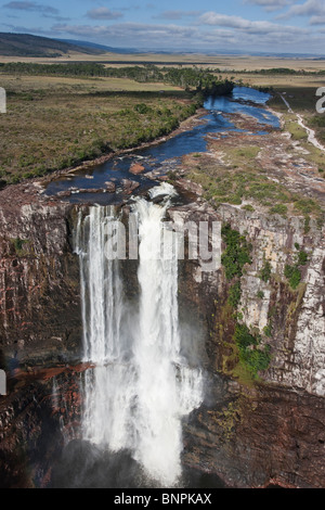 Cascade de la rivière Aponwao et Parc national Canaima Venezuela Banque D'Images