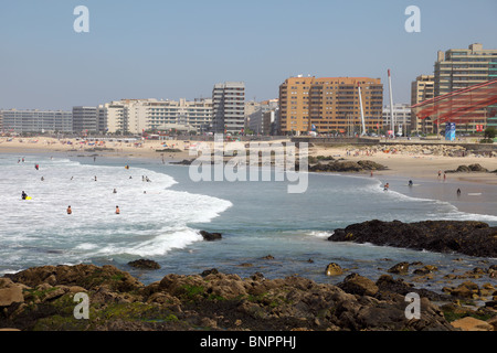 Plage de la ville de Matosinhos Portugal Banque D'Images