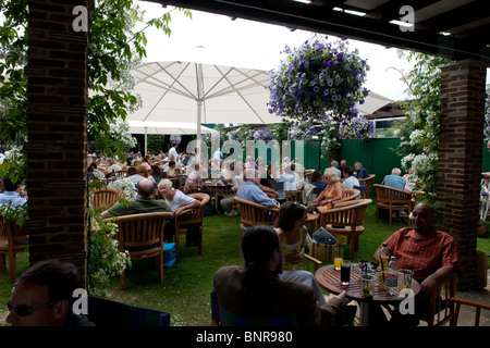 29 juin 2010 : dans le parc. Tournoi international de tennis de Wimbledon qui s'est tenue à l'All England Lawn Tennis Club, Londres, Banque D'Images