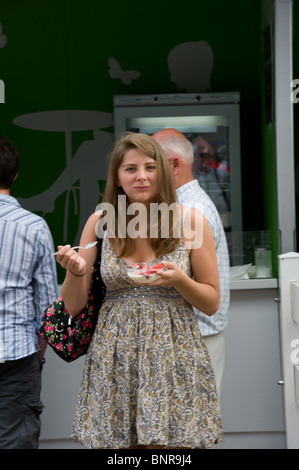 29 juin 2010 : dans le parc. Tournoi international de tennis de Wimbledon qui s'est tenue à l'All England Lawn Tennis Club, Londres, Banque D'Images