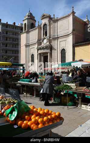 Marché du Cours Lafayette à Toulon, France Banque D'Images