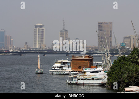 Bateaux sur le Nil Le Caire Banque D'Images