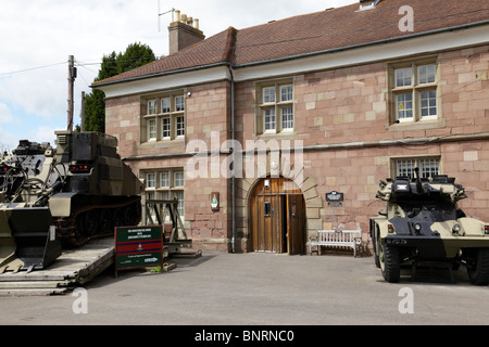 Façade du château & Regimental Museum Castle Hill Monmouth Pays de Galles UK Banque D'Images