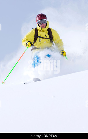 Homme ski, Alta, en Utah. Banque D'Images