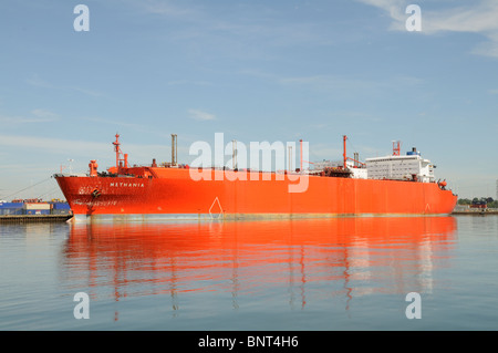 Methania un navire méthanier à quai dans le Port de Southampton Le bateau a été construit en 1978 et enregistré sous le drapeau de la Belgique Banque D'Images