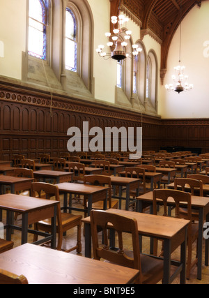 La salle de conférences de l'époque victorienne. Grand auditorium de l'Université de Toronto. Le Canada. Banque D'Images