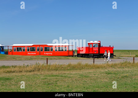 Train de l'île, l'île de Langeoog, en Frise orientale, Basse-Saxe, Allemagne Banque D'Images