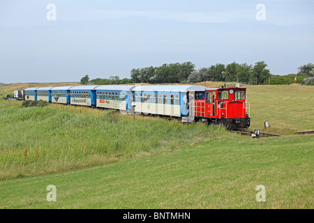 Train de l'île, l'île de Wangerooge, en Frise orientale, Basse-Saxe, Allemagne Banque D'Images