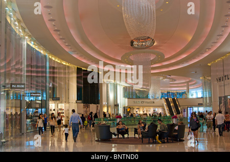 Le Village - Westfield Shopping Centre - Shepherd's Bush - Londres Banque D'Images