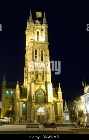 Belgique, Gand, Cathédrale St Bavos de nuit, Sint Baafskathedraal Banque D'Images