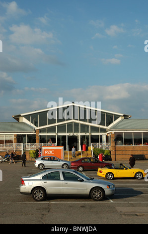 Watford Gap services, autoroute M1, Northamptonshire, England, UK Banque D'Images