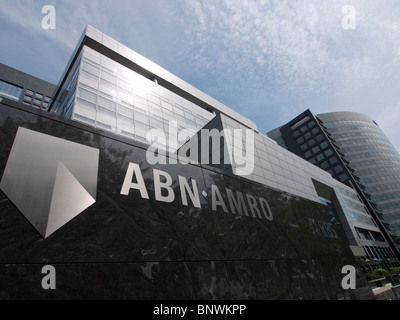 Siège de la BANQUE ABN AMRO en quartier d'affaires moderne à la Amsterdam Zuid aux Pays-Bas Banque D'Images