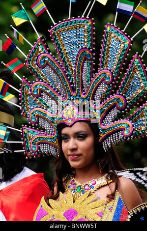 Miss Equateur au Carnaval del Pueblo, London, England, UK Banque D'Images