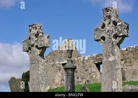 Croix celtique dans le cimetière de Cill Chriosd Kilchrist / Église sur l'île de Skye, Highlands, Scotland, UK Banque D'Images