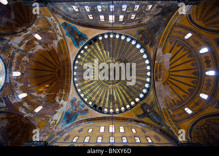 À l'intérieur de la basilique Sainte-Sophie à Istanbul, Turquie Banque D'Images