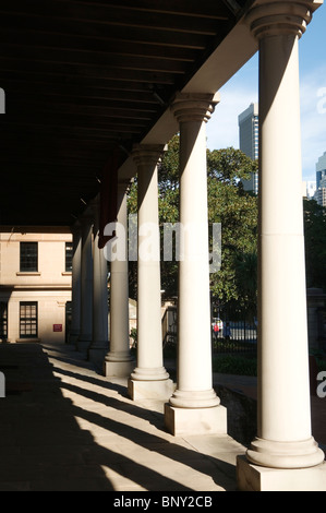 Les colonnades du bâtiment de la monnaie de l'ère coloniale, Sydney Banque D'Images