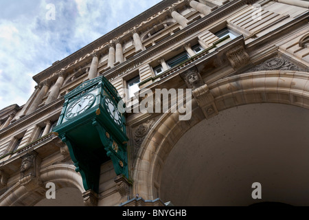 Réveil à l'avant de l'ancienne gare d'échange de Liverpool Banque D'Images