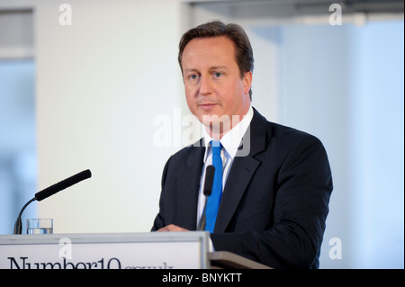 PM David Cameron annonce la grande société à l'Université Hope de Liverpool en juillet 2010. Photos par Alan Edwards www.f2images.co.uk Banque D'Images