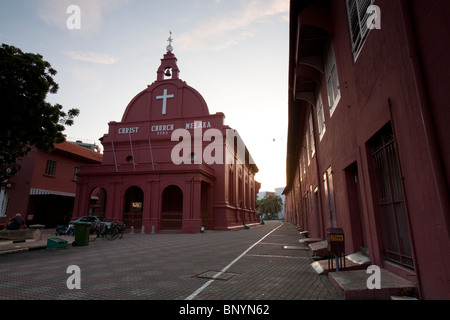 Lever du soleil sur l'Église du Christ lors de la Dutch Square à Melaka, Malaisie. Banque D'Images