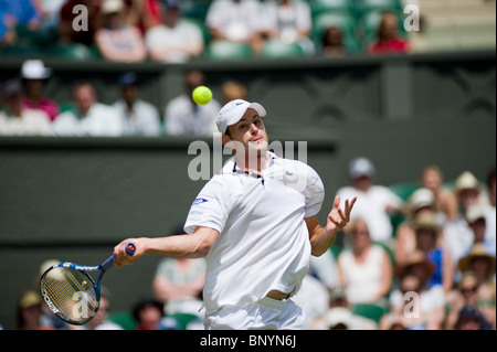 23 juin 2010. Andy Roddick vs Michael Llodra . Tournoi international de tennis de Wimbledon qui s'est tenue à l'All England Lawn Tennis Club, Londres, Angleterre. Banque D'Images