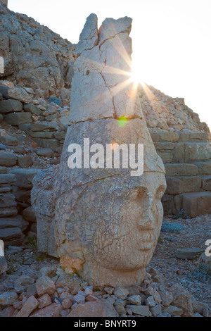 Tête de statue au Mont Nemrut en Turquie Banque D'Images