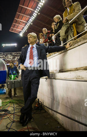 Gestionnaire d'Arsenal FC Arsène Wenger, Sevilla, Espagne Banque D'Images