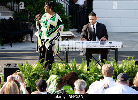 Singer Patti LaBelle se produit à la Maison Blanche. Banque D'Images