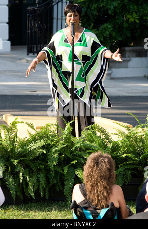 Singer Patti LaBelle se produit à la Maison Blanche. Banque D'Images