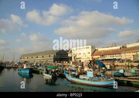 Israël, de bateaux de pêche dans le port de Jaffa Banque D'Images