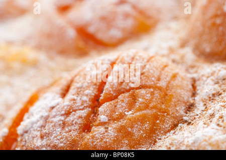 Tarte au fromage cottage avec l'abricot. Banque D'Images