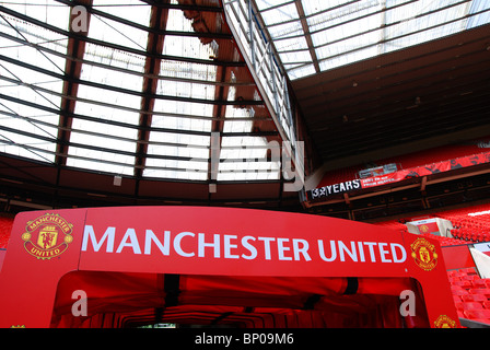 Le stade de football Old Trafford à l'intérieur de la maison de Manchester United f.c. Banque D'Images