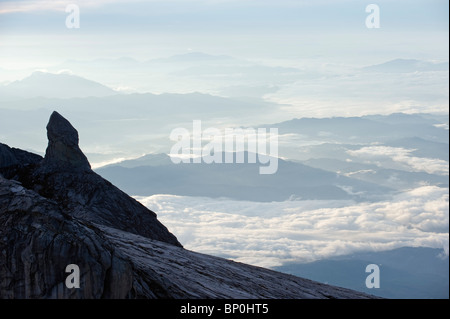 L'Asie du Sud, la Malaisie, Bornéo, Sabah, Parc National de Kinabalu, Malaysias plus haute montagne (3867 m) Banque D'Images