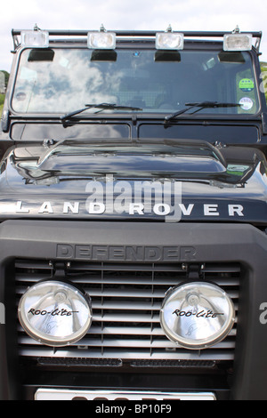 Land Rover Defender 110 noir Banque D'Images