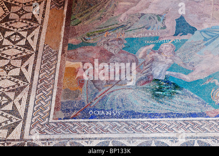 Merida, Badajoz Province, Espagne. Détail de la mosaïque romaine connue sous le nom de la mosaïque cosmologique dans Casa del Mitreo Banque D'Images