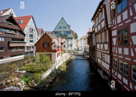 FISCHERVIERTEL TRIMESTRE, dans l'ancien temps QUART DE PÊCHEURS, ULM, Bade-Wurtemberg, Allemagne Banque D'Images