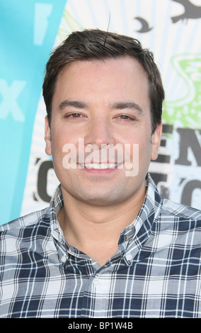 JIMMY FALLON TEEN CHOICE 2010 ARRIVANTS LOS ANGELES CALIFORNIA USA 08 Août 2010 Banque D'Images