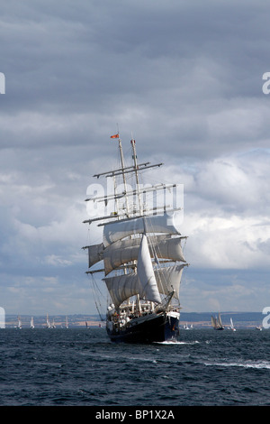 SV tenace, 65m barque, Classe A de grands navires modernes en bois, la voilier école au Festival Hartlepool Race 2010, North Yorkshire, UK Banque D'Images