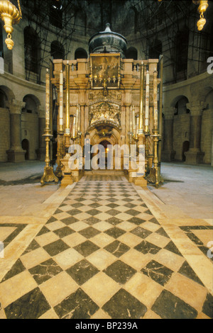 154. Le sanctuaire du Saint Sépulcre, L'EXTÉRIEUR DE LA TOMBE DU CHRIST Banque D'Images