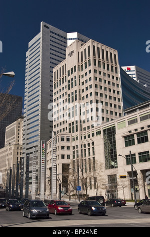 La tour Bell et bâtiments à Westcliff, rue University, Montréal, Québec, Canada Banque D'Images