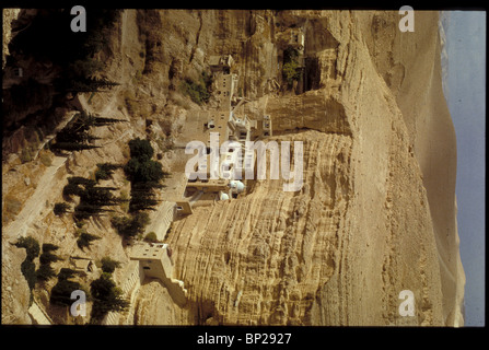 Monastère grec-orthodoxe DE ST. GEORGE CONSTRUIT DANS LE 5ÈME. C. Dans le Wadi Kelt dans le désert de Judée entre Jérusalem et Banque D'Images