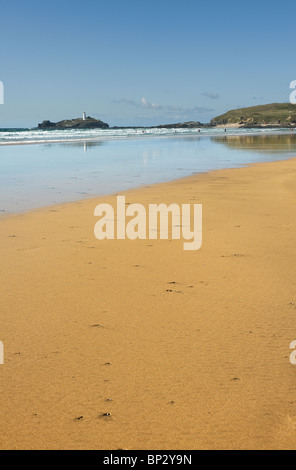 Gwithian Godrevy île au large plage de Cornwall. Photo par Gordon 1928 Banque D'Images