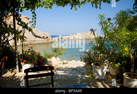 St Paul's Bay, Agios Pavlos, Lindos, Rhodes, Grèce Banque D'Images