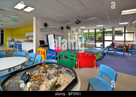 Knights Enham Bébé et Junior School classroom Banque D'Images