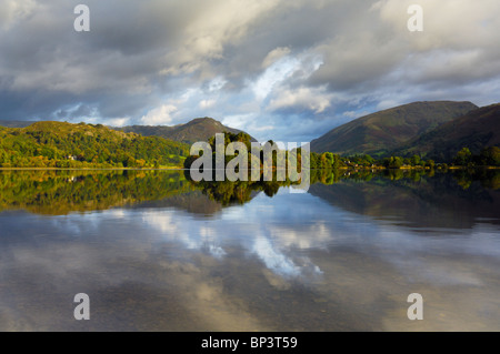 L'automne à Grasmere dans le Parc National de Lake District Cumbria, Angleterre. Banque D'Images