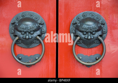 Singapour (Sanskrit pour Lion City). Chinatown, Buddha Tooth Relic Temple. Temple chinois traditionnels. Banque D'Images