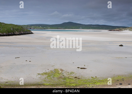 Plage à Uige Eadar Fhadhail dha, près de Carnais de lsle, Lewis, Western Isles, en Écosse. 6280 SCO Banque D'Images