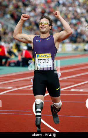 Oscar Pistorius briser le record du monde 400m chez Aviva London Grand Prix, Crystal Palace, Londres. Banque D'Images