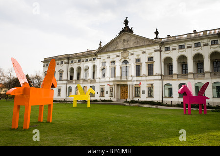 Palais Krasinski, Varsovie Pologne. Aujourd'hui, c'est une partie de la Bibliothèque nationale polonaise. Banque D'Images