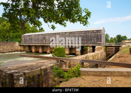 Headgates Canal sur la rivière Savannah Georgia Augusta Banque D'Images