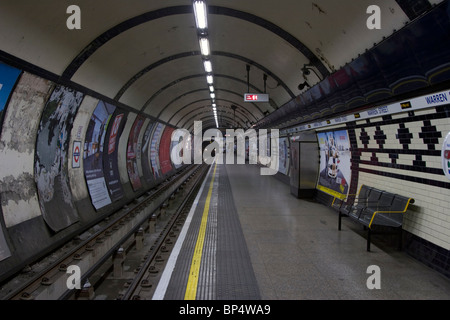 La station de métro Warren Street - ligne du Nord - Londres Banque D'Images